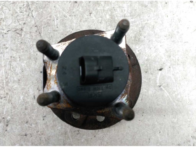 Recambio de buje trasero derecho para opel zafira a blue line referencia OEM IAM   