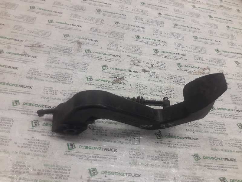 Recambio de pedal embrague para mercedes-benz sprinter (w901,w903) combi referencia OEM IAM A6382900316 A9012902016 A9012901916