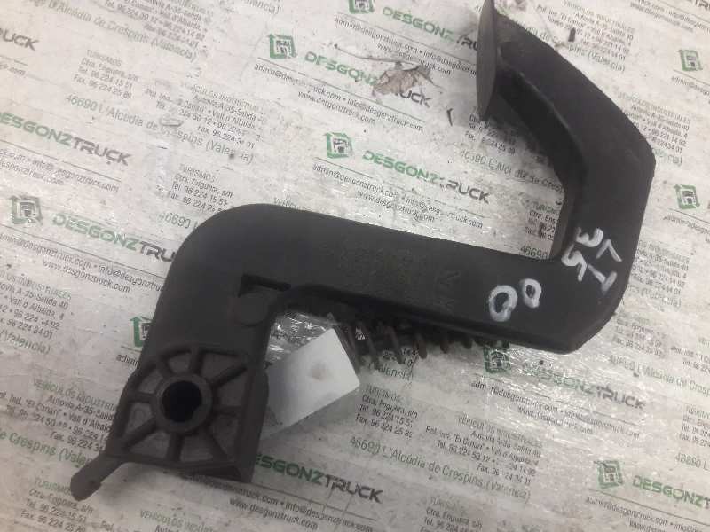 Recambio de pedal embrague para mercedes-benz sprinter (w901,w903) combi referencia OEM IAM A6382900316 A9012902016 A9012901916