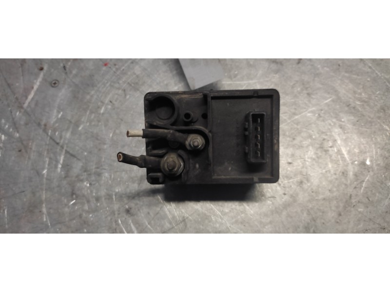 Recambio de caja precalentamiento para peugeot 406 berlina (s1/s2) 2.0 hdi referencia OEM IAM 0281003005 BOSCH 