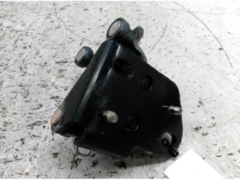 Recambio de bisagra puerta corredera para peugeot partner (s1) combispace referencia OEM IAM  CENTRAL IZQUIERDA 