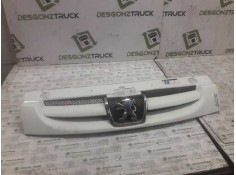 Recambio de rejilla delantera central para peugeot partner (s2) combi plus referencia OEM IAM    2