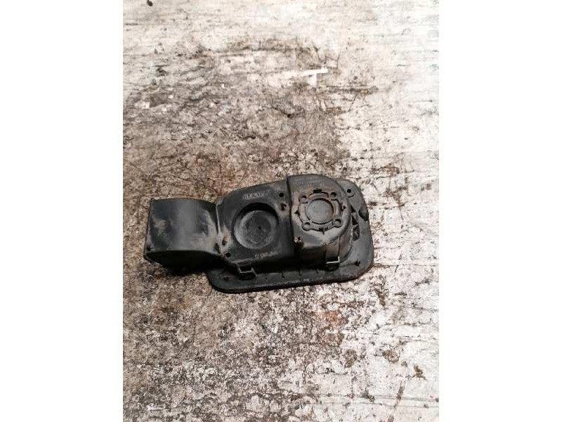 Recambio de tapa exterior combustible para renault scenic ii 1.9 dci diesel referencia OEM IAM 8200139543  