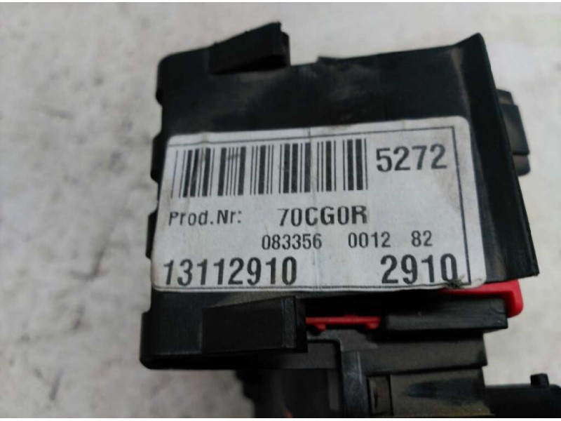 Recambio de caja reles / fusibles para opel vectra c berlina 2.0 dti referencia OEM IAM 519045017 460023260 