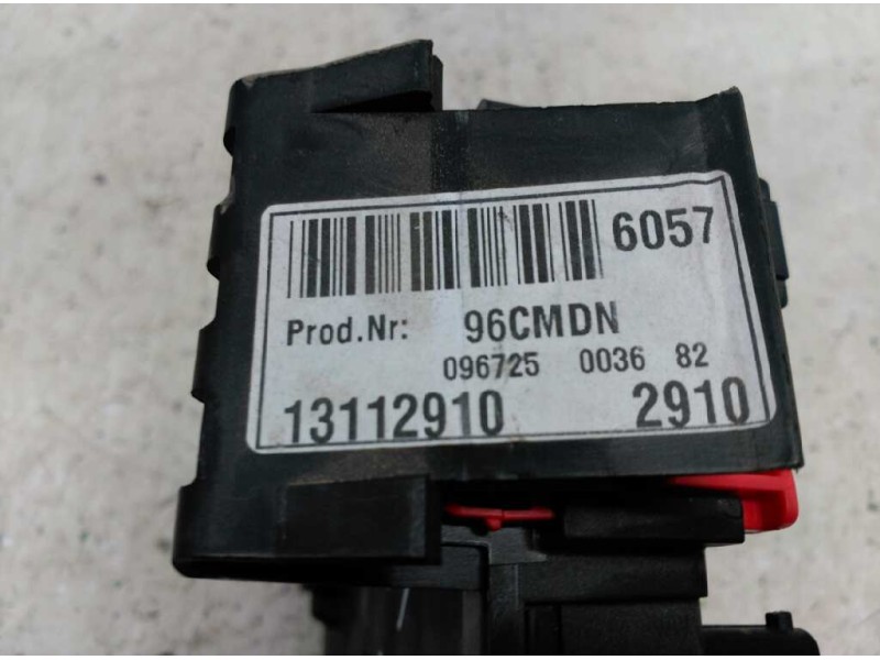 Recambio de caja reles / fusibles para opel vectra c berlina comfort referencia OEM IAM 519045017 460023260 