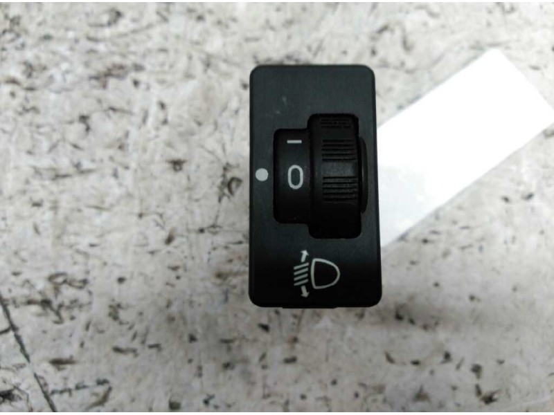 Recambio de mando regulador de faros para peugeot partner (s1) combispace referencia OEM IAM   
