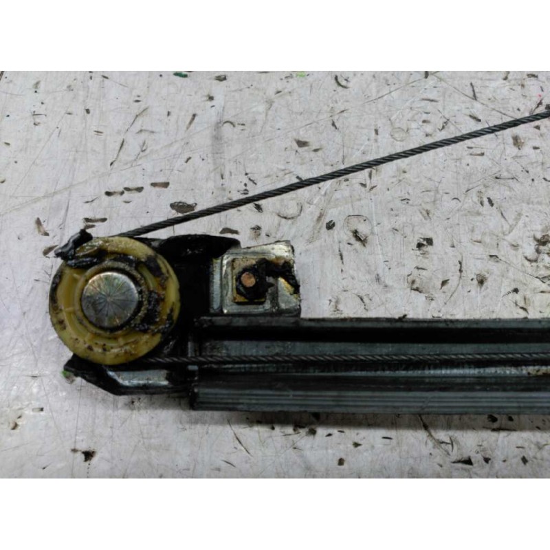 Recambio de elevalunas trasero izquierdo para mercedes-benz clase e (w124) berlina d 300 (124.130) referencia OEM IAM   