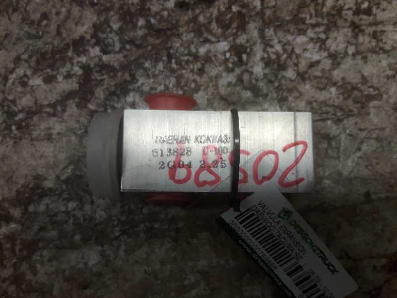 Recambio de valvula expansion para daewoo tacuma se referencia OEM IAM 613828U100 2G04225 