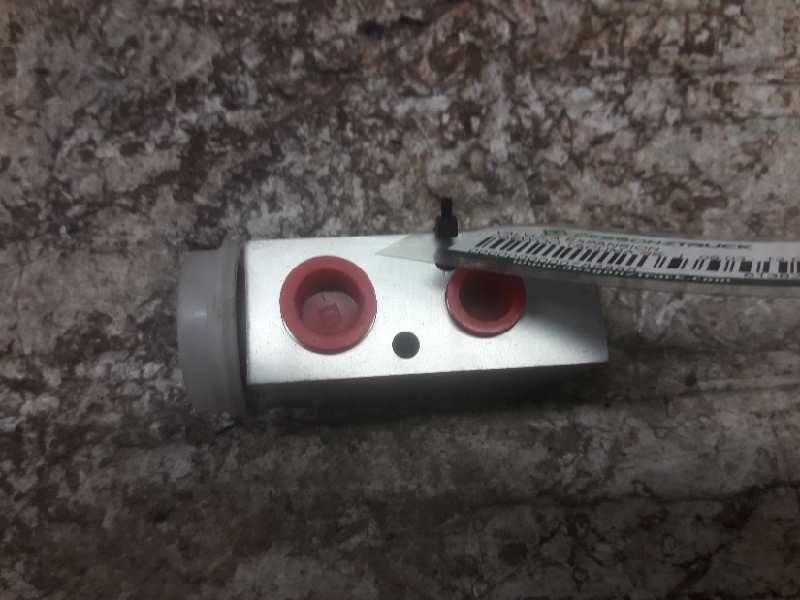 Recambio de valvula expansion para daewoo tacuma se referencia OEM IAM 613828U100 2G04225 