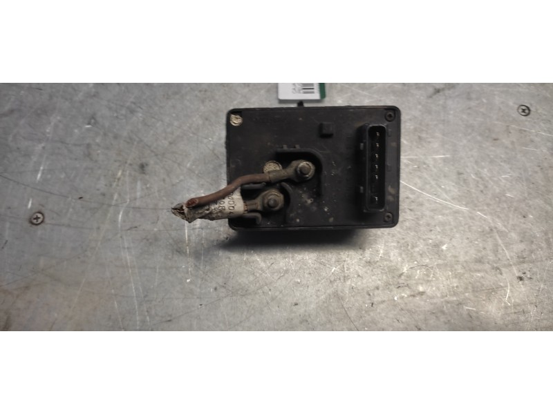 Recambio de caja precalentamiento para peugeot 206 berlina 1.9 diesel referencia OEM IAM 9616582380 NAGARES 