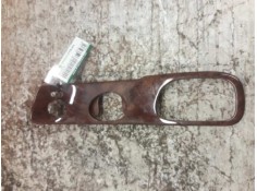 Recambio de moldura para daewoo tacuma se referencia OEM IAM 96446353  