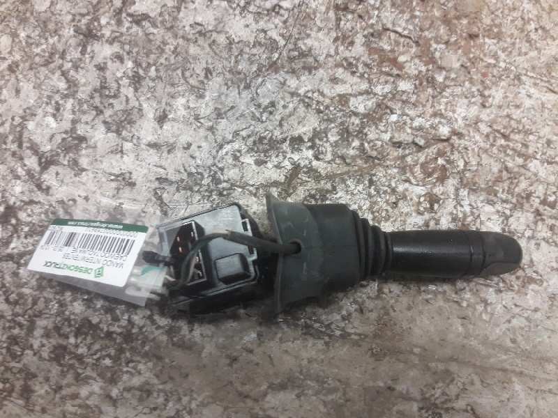 Recambio de mando intermitentes para daewoo tacuma se referencia OEM IAM 96279223 5093201000 7 PINS