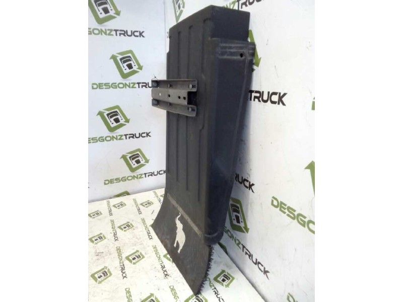 Recambio de guardabarros trasero derecho para » otros... schmitz ..... referencia OEM IAM   