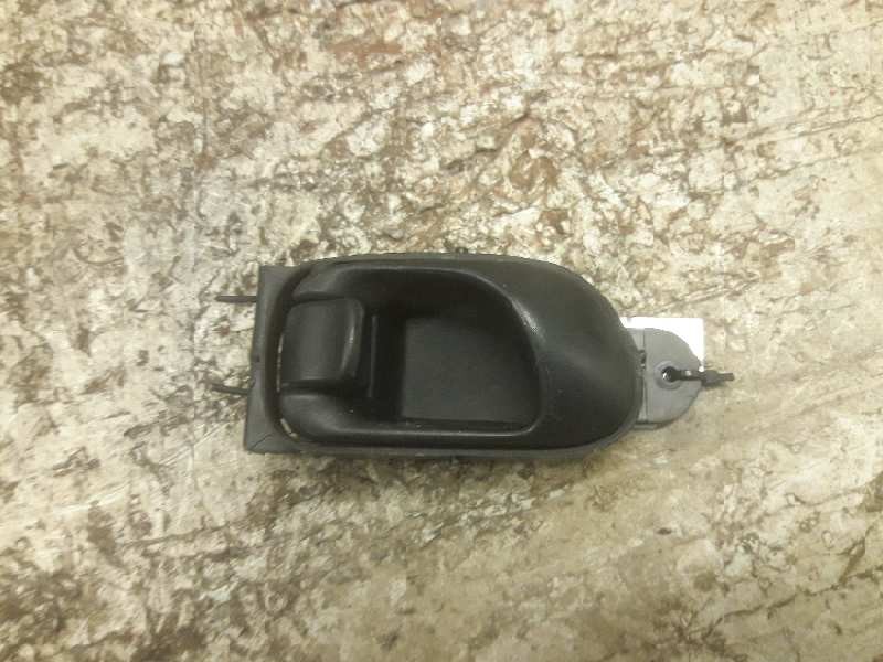 Recambio de maneta interior delantera derecha para daewoo tacuma se referencia OEM IAM 96260947  