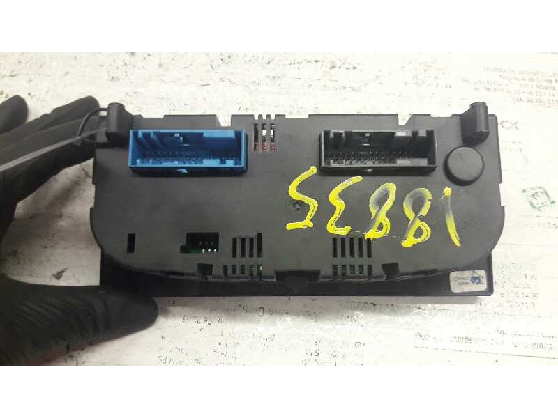 Recambio de mando climatizador para opel astra g berlina club referencia OEM IAM 24442472  