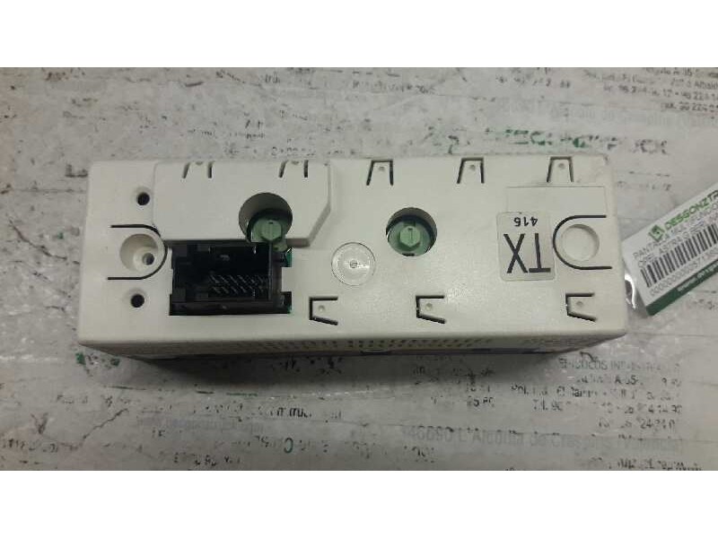 Recambio de pantalla multifuncion para opel astra g berlina club referencia OEM IAM 317099190  