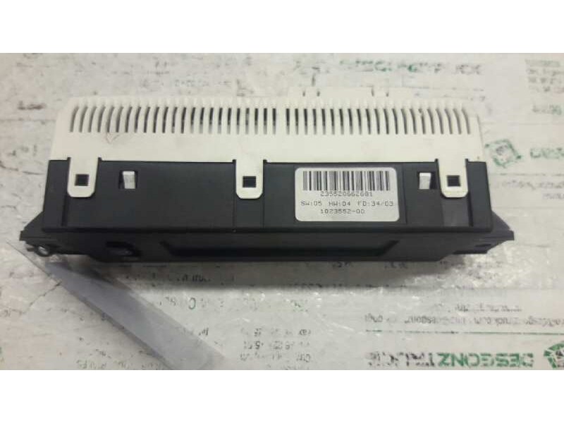 Recambio de pantalla multifuncion para opel astra g berlina club referencia OEM IAM 317099190  