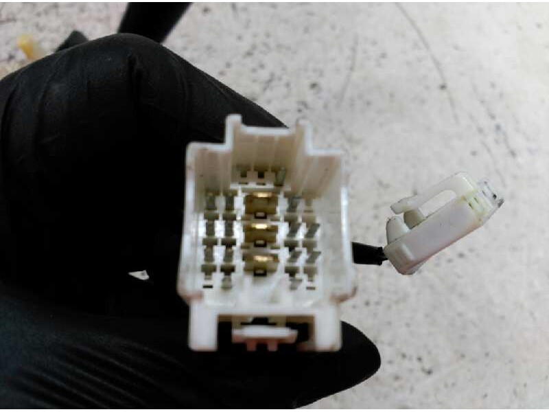 Recambio de mando multifuncion para kia carnival ii 2.9 cdri ex referencia OEM IAM   