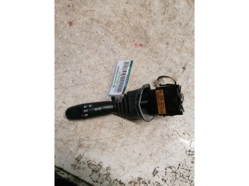 Recambio de mando intermitentes para daewoo tacuma se referencia OEM IAM 96279223 5093201000 7/3 PINS