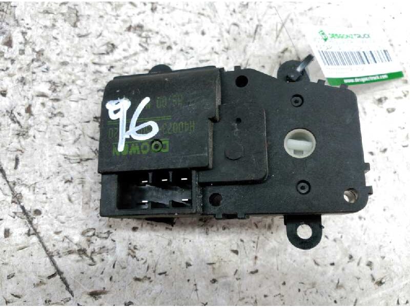 Recambio de motor regulador climatizacion para kia carnival ii 2.9 cdri ex referencia OEM IAM   