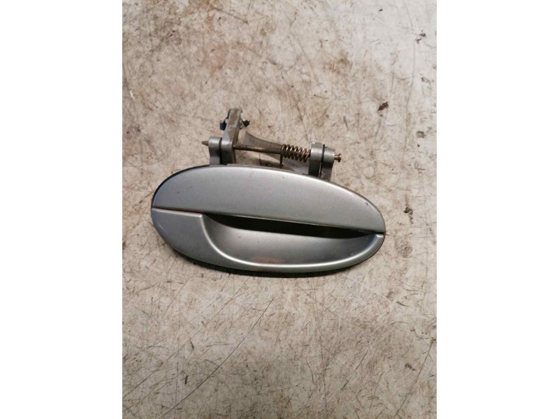 Recambio de maneta exterior trasera derecha para daewoo tacuma se referencia OEM IAM   