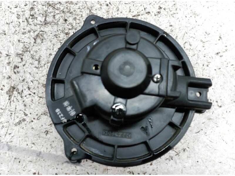 Recambio de ventilador calefaccion para kia carnival ii 2.9 cdri ex referencia OEM IAM PP720 3F25B 
