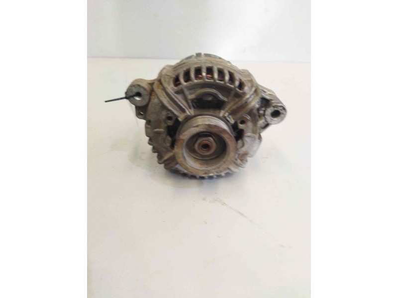 Recambio de alternador para iveco eurorider 38 c-31 referencia OEM IAM 0986045170 28V/90A 