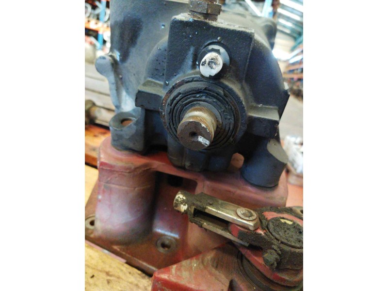 Recambio de caja direccion para renault trucks dg 230.20 referencia OEM IAM 8095955108  