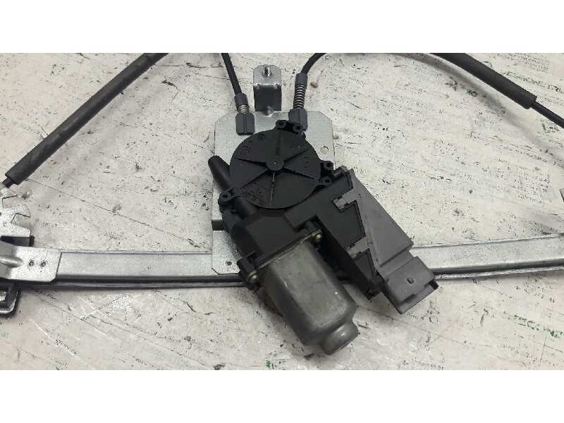 Recambio de elevalunas delantero derecho para citroën xsara coupe 2.0 hdi chrono referencia OEM IAM   