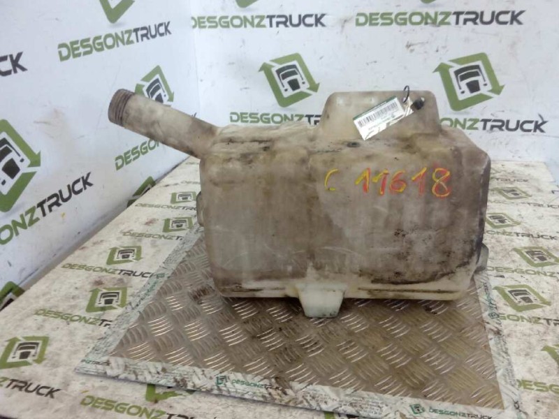 Recambio de deposito limpia para renault 430 magnum e2 12.0 diesel referencia OEM IAM   