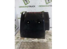Recambio de guardabarros trasero derecho para renault 430 magnum e2 12.0 diesel referencia OEM IAM  PARTE DELANTERA 