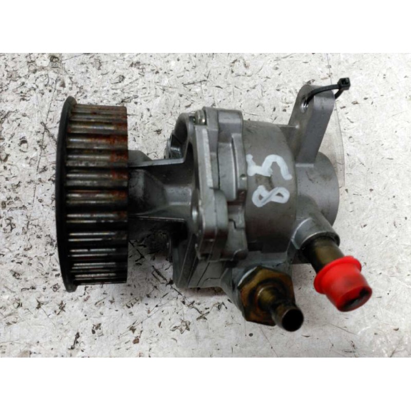 Recambio de bomba agua para renault laguna (b56) 2.2 d rt (b56f/g) referencia OEM IAM 721666 PIERBURG 