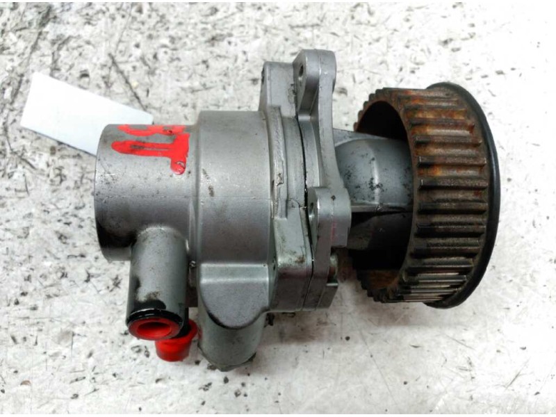 Recambio de bomba agua para renault laguna (b56) 2.2 d rt (b56f/g) referencia OEM IAM 721666 PIERBURG 