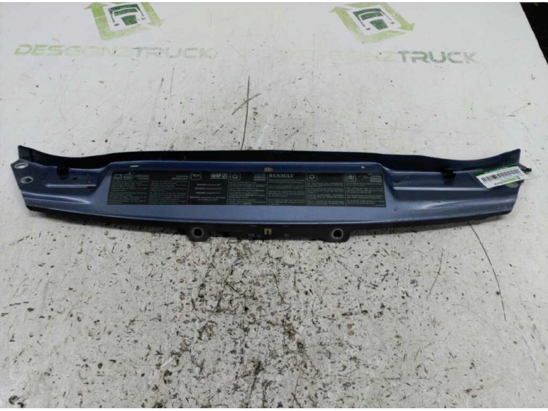 Recambio de travesaño superior para renault megane i scenic (ja0) 1.9 d alize referencia OEM IAM   