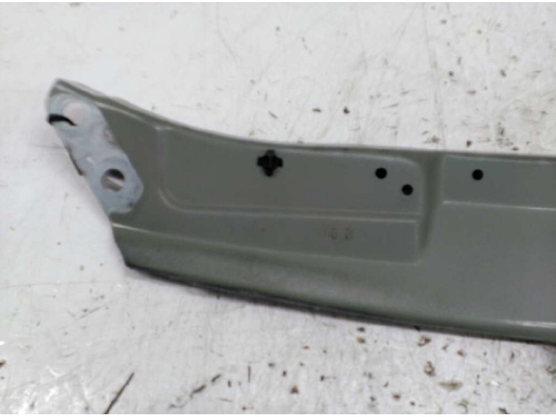 Recambio de travesaño superior para renault megane i scenic (ja0) 1.9 d alize referencia OEM IAM   