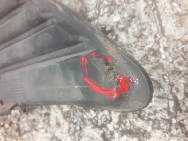 Recambio de tapa antiniebla derecha para ford focus lim. (cb4) titanium referencia OEM IAM 8M5119952AE  