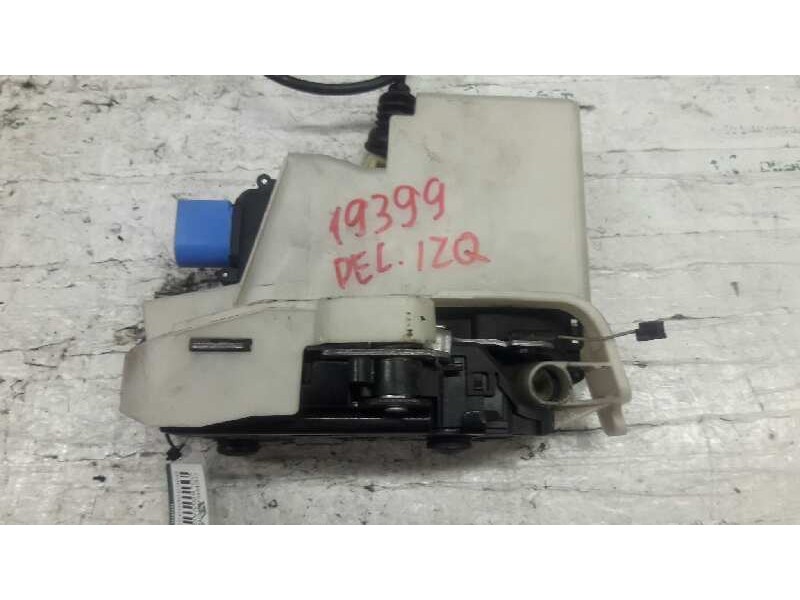 Recambio de cerradura puerta delantera izquierda para volkswagen t5 transporter/furgoneta combi city referencia OEM IAM   