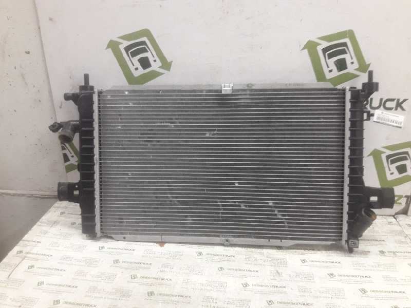 Recambio de radiador agua para opel astra h berlina cosmo referencia OEM IAM 13143570  