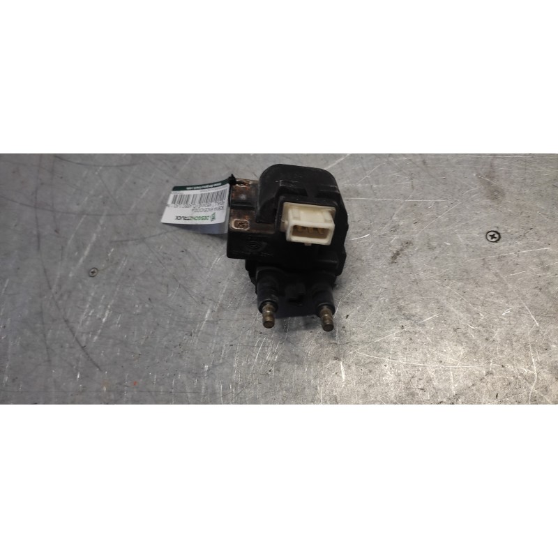 Recambio de bobina encendido para renault megane i classic (la0) 1.6e alize referencia OEM IAM 7700850999 3 PINS 