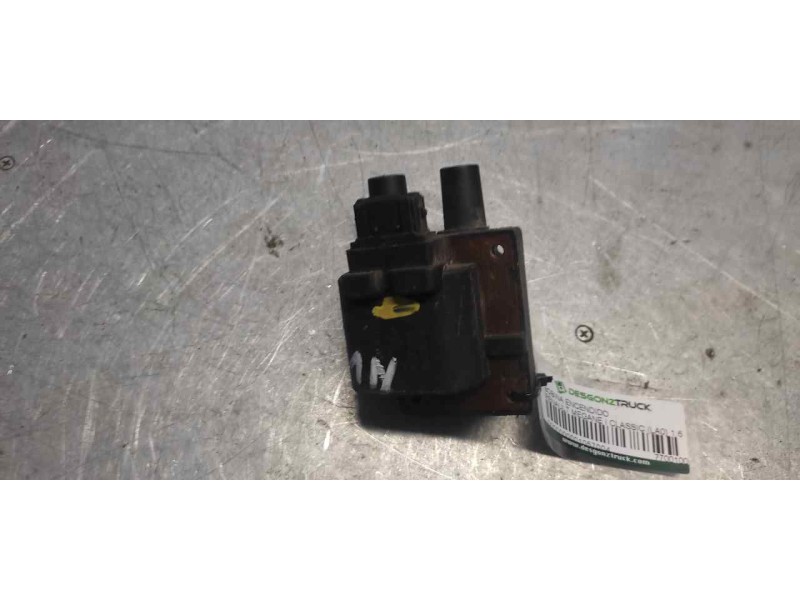 Recambio de bobina encendido para renault megane i classic (la0) 1.6 referencia OEM IAM 7700100589D 3 PINS 