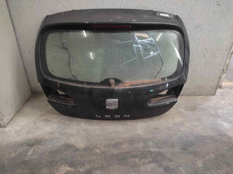 Recambio de porton trasero para seat leon (1p1) comfort limited referencia OEM IAM   
