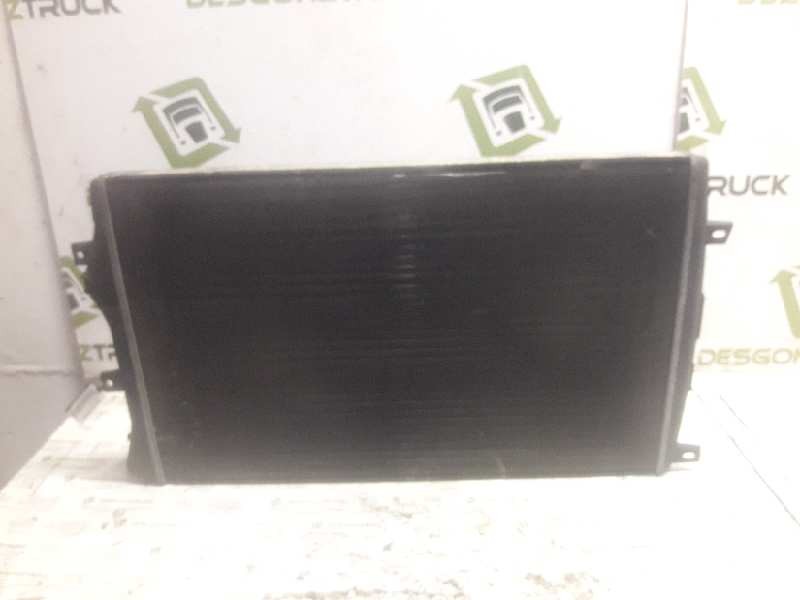 Recambio de radiador agua para seat leon (1p1) comfort limited referencia OEM IAM 1K0121253AA  