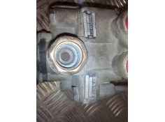 Recambio de valvula aire para renault 430 magnum e2 12.0 diesel referencia OEM IAM 5010260705 9730112060  2