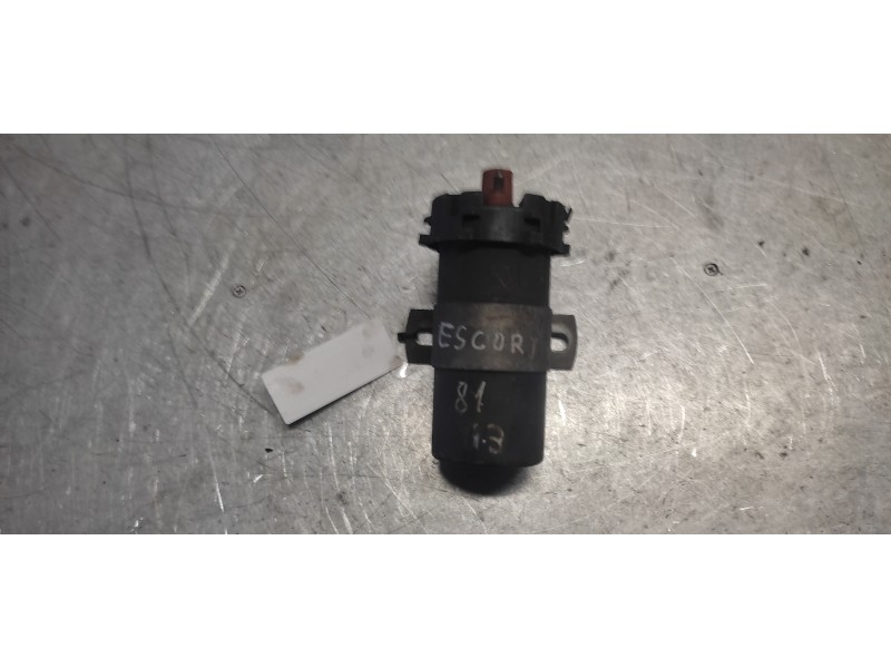 Recambio de bobina encendido para ford sierra berlina 2.0 cat referencia OEM IAM 79BB12024AA 0221119046 BOSCH