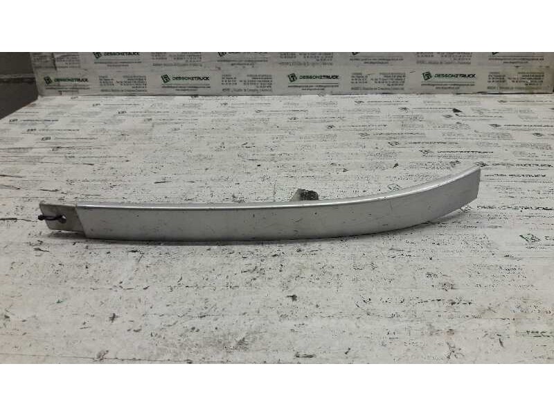Recambio de molduras delanteras para tata safari 1.9 referencia OEM IAM 269988506309 BAJO FARO IZQ. 