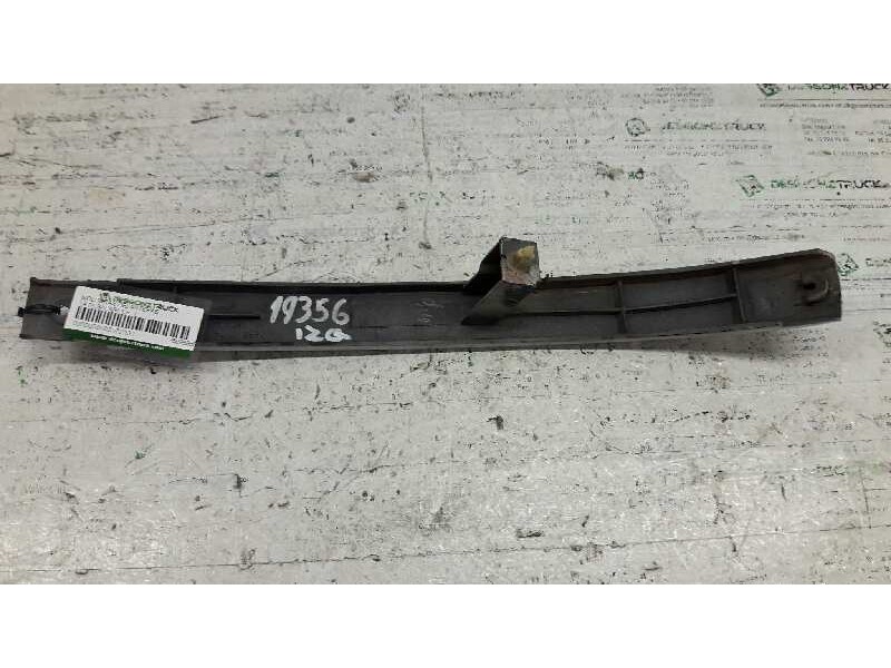 Recambio de molduras delanteras para tata safari 1.9 referencia OEM IAM 269988506309 BAJO FARO IZQ. 
