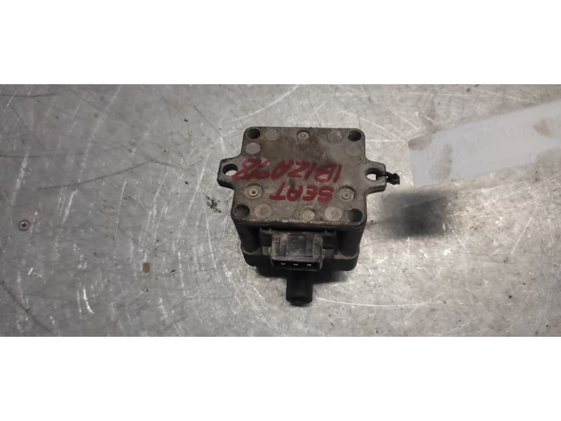 Recambio de bobina encendido para volkswagen golf iii berlina (1h1) 1.4 referencia OEM IAM 6N0905104 3 PINS 