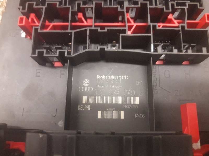 Recambio de caja reles / fusibles para volkswagen passat berlina (3c2) advance referencia OEM IAM 3C0937049J H37/S1301 