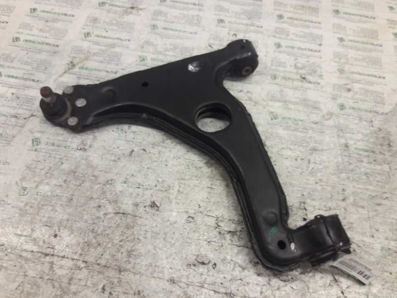 Recambio de brazo suspension inferior delantero izquierdo para opel astra g berlina club referencia OEM IAM   