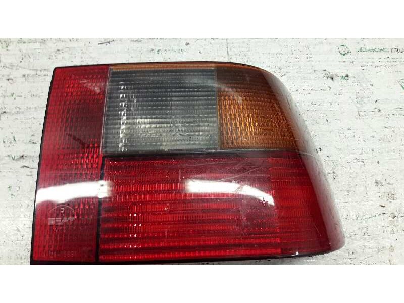 Recambio de piloto trasero derecho para seat ibiza (6k) básico referencia OEM IAM   